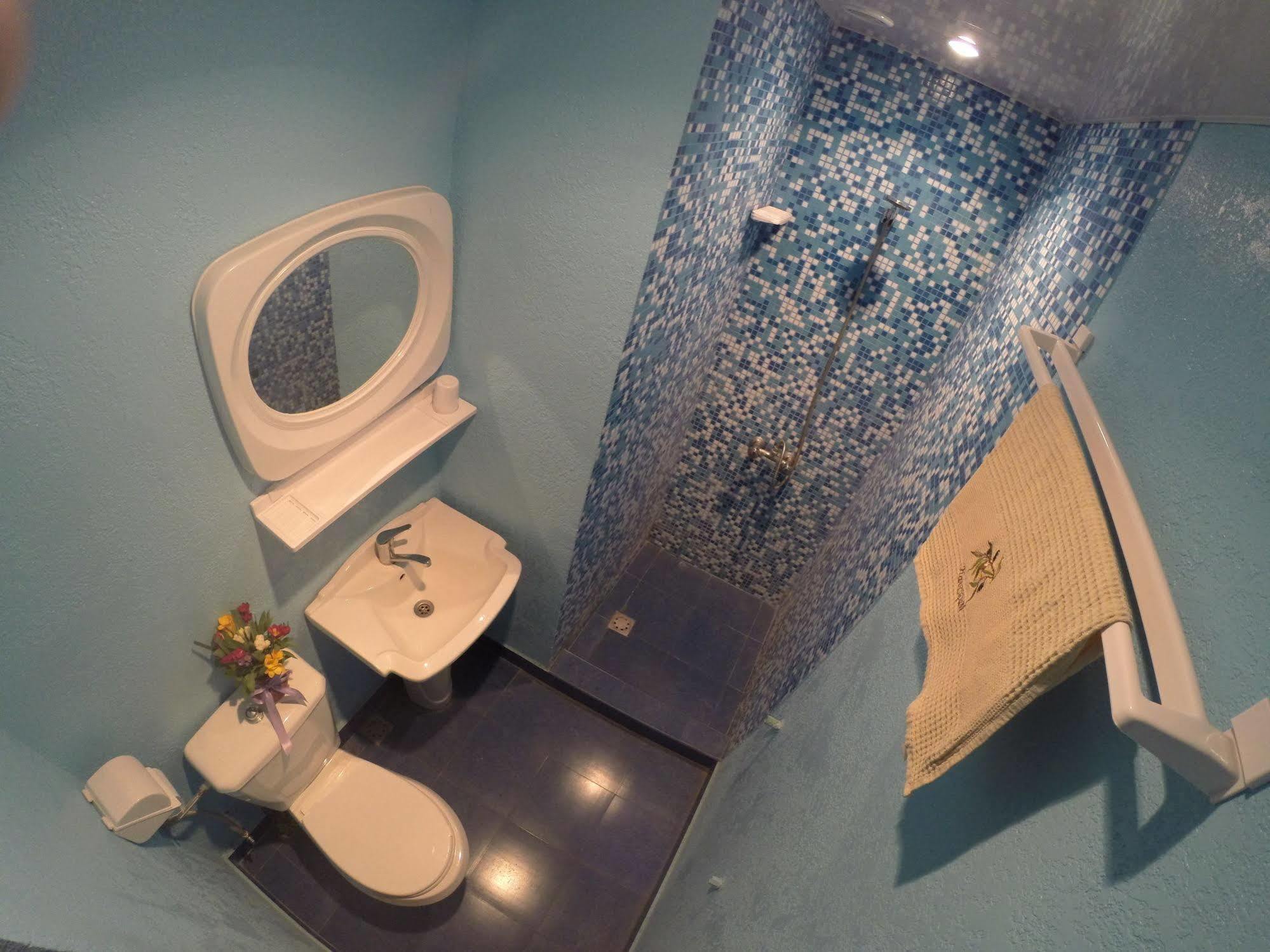 Glide Hostel エレバン エクステリア 写真
